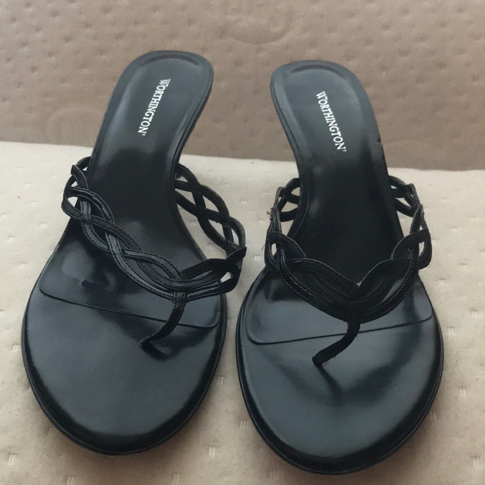 Black Worthington heels size 11